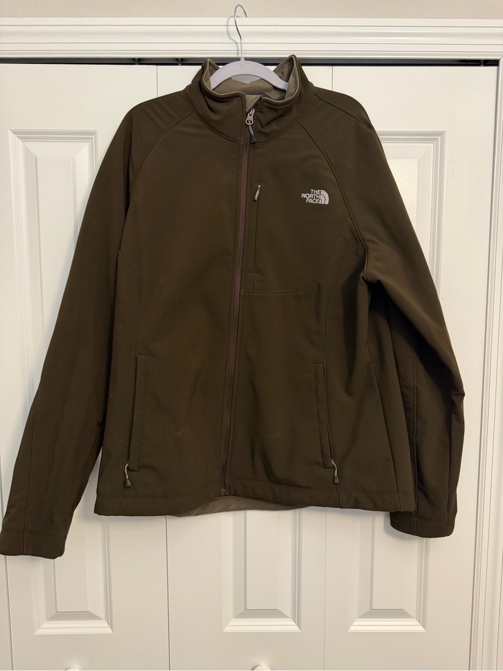 The North Face Women’s Brown Softshell Jacket - Full Zip